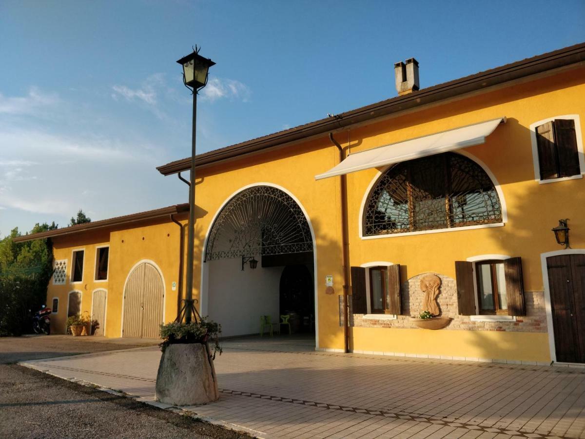 Agriturismo Gazza Ladra Villa Noventa di Piave Kültér fotó